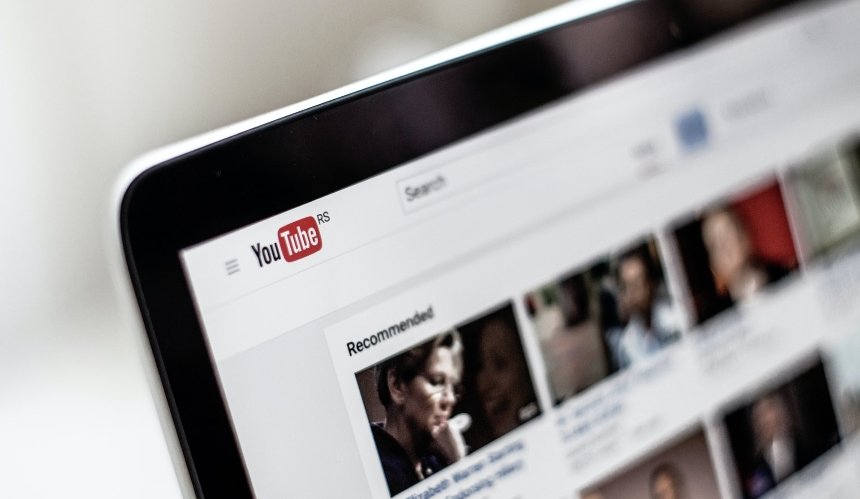 YouTube начал скрывать количество дизлайков под видео