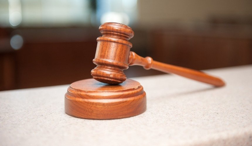 Киевский судья отправил «нах*р» нарушителя карантина в своем решении. Суд это опровергает