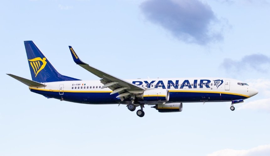 Ryanair объявил распродажу билетов в честь Черной пятницы