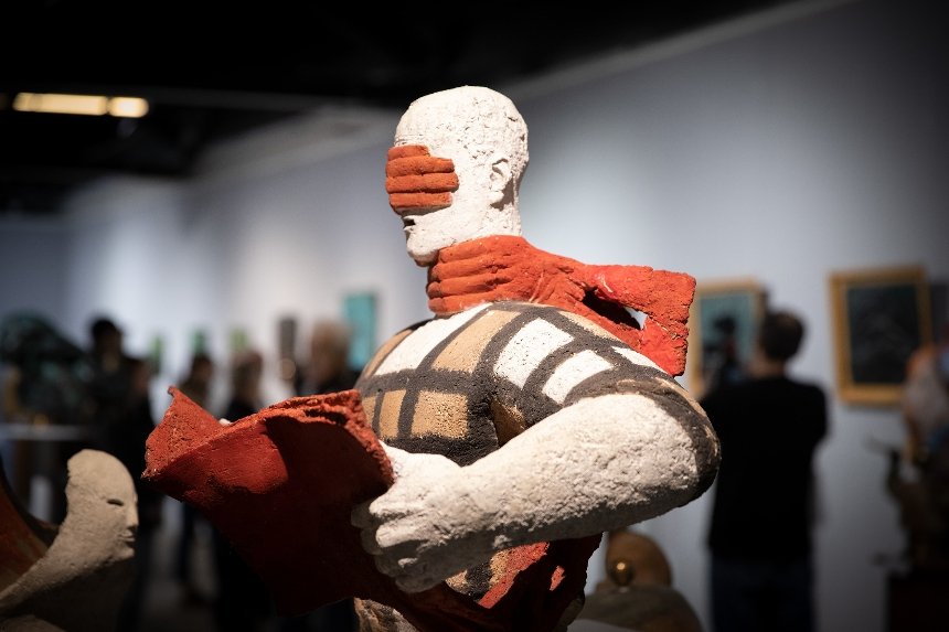 У галереї "Лавра" презентували 200 робіт від автора Монумента Незалежності У галереї "Лавра" презентували 200 робіт від автора Монумента Незалежності