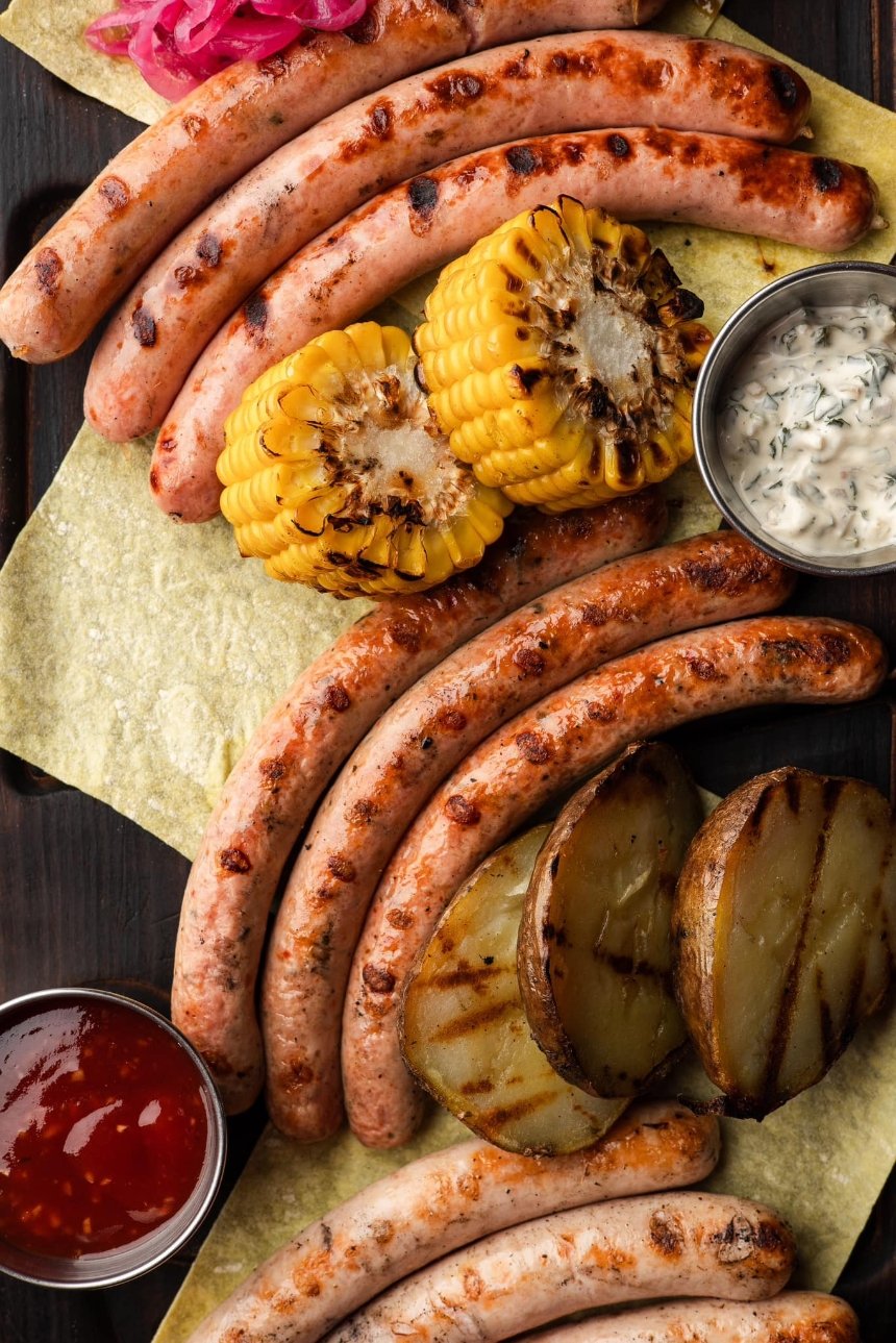 Добірка найкращих закладів Києва з живою музикою: адреси, меню та ціни