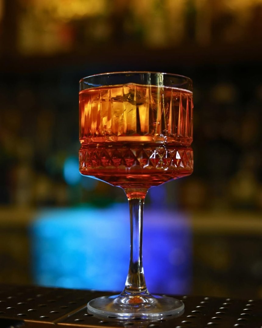 Добірка найкращих закладів Києва з живою музикою: адреси, меню та ціни