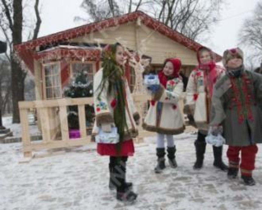 Святой Николай будет встречать гостей в парке Шевченко
