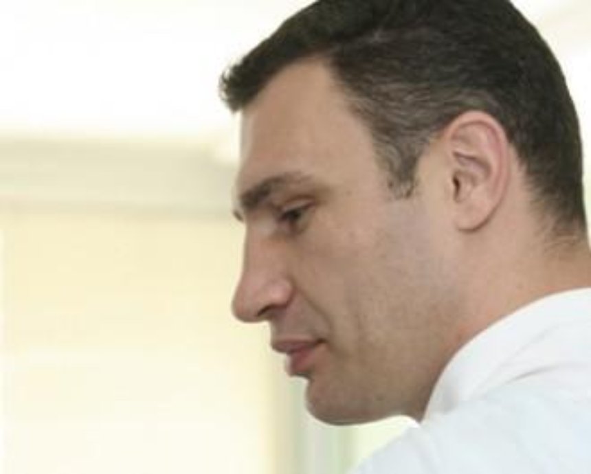Кличко обещает не драться в парламенте
