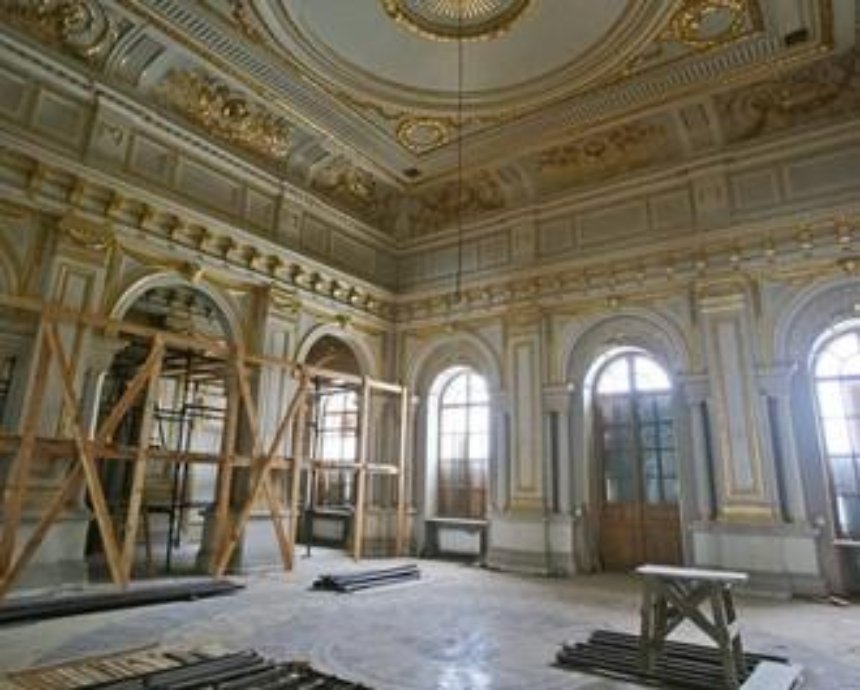 В Мариинском дворце появятся подземелье и лужайка, как в Белом доме (фото)