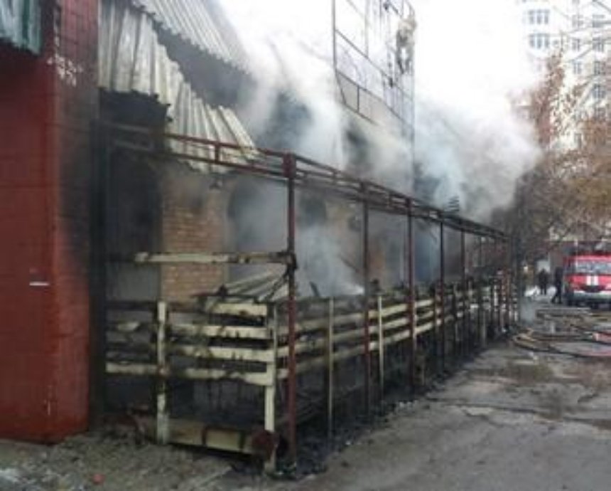 В Соломенском районе Киева сгорел паб "Портер"