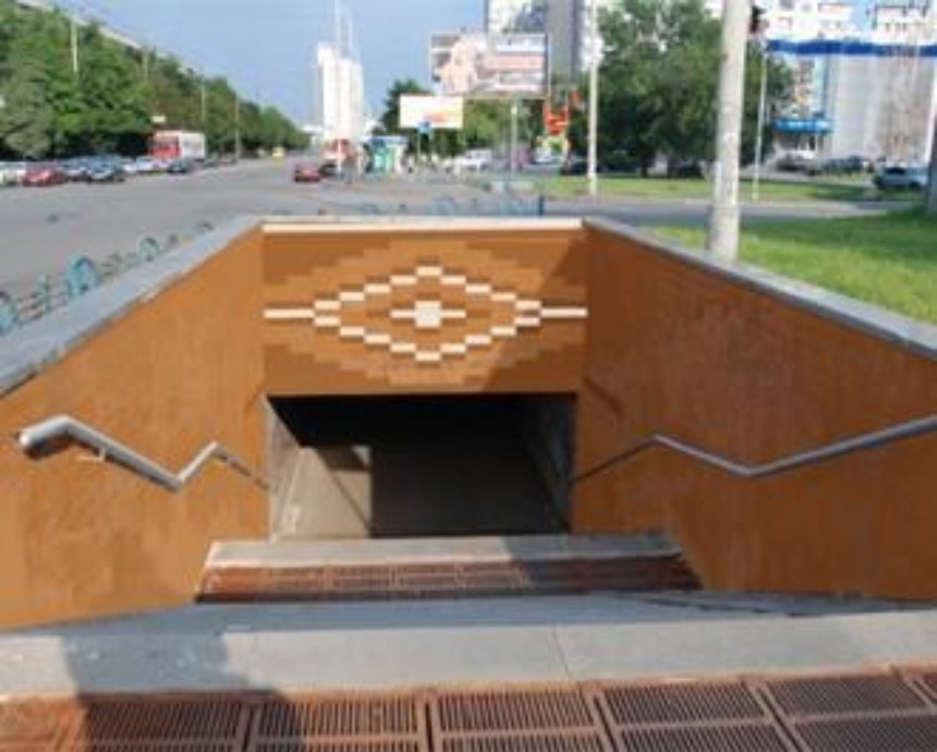 Киевлянин собирает команду для благоустройства подземного перехода на Минском массиве
