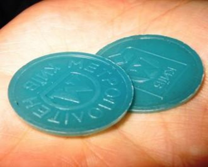 Пластмассовые жетоны в столичном метро изымут из обращения в 2015 году