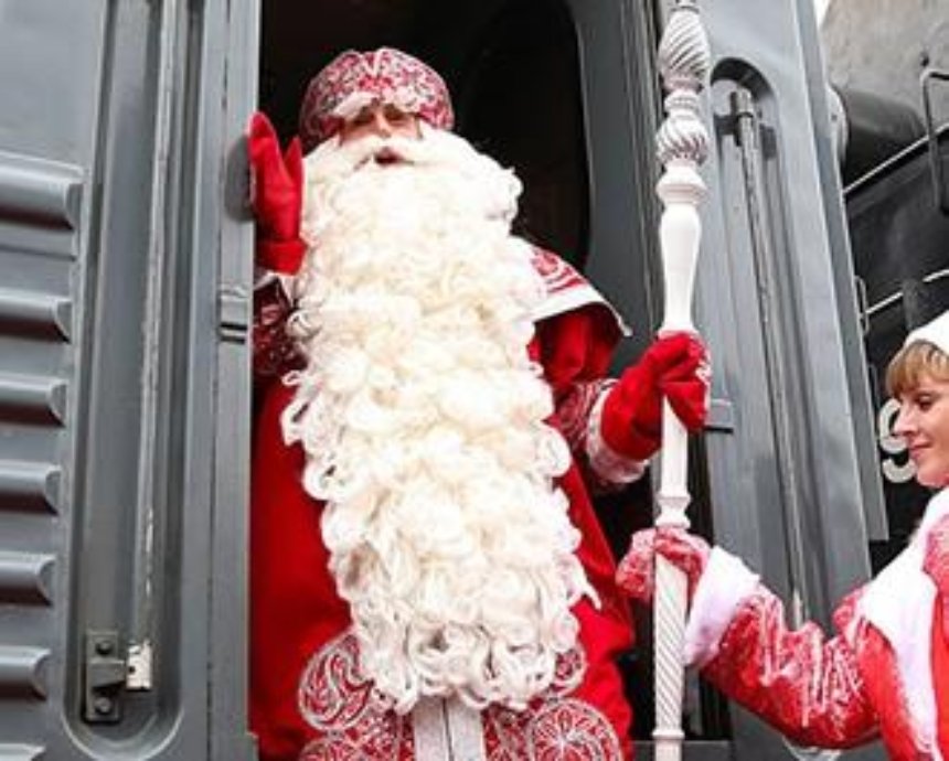 ​В Киеве запустят поезд Деда Мороза