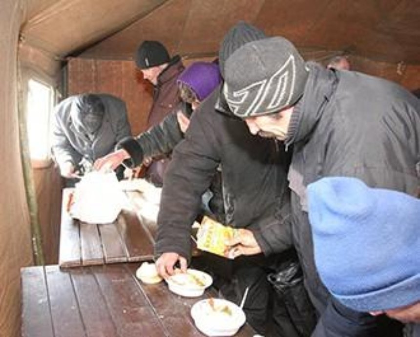 В Киеве создали зимний штаб помощи бездомным