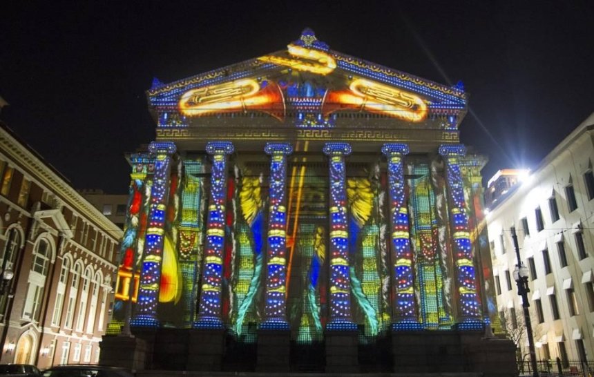 Иди и смотри: на Оперном театре покажут новогоднее 3D-шоу