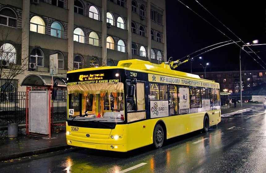 От заката до рассвета: в Киеве запустят сразу четыре ночных маршрута