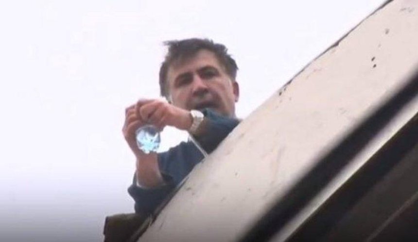 Обыски у Саакашвили: политика задержали правоохранители (фото, видео)