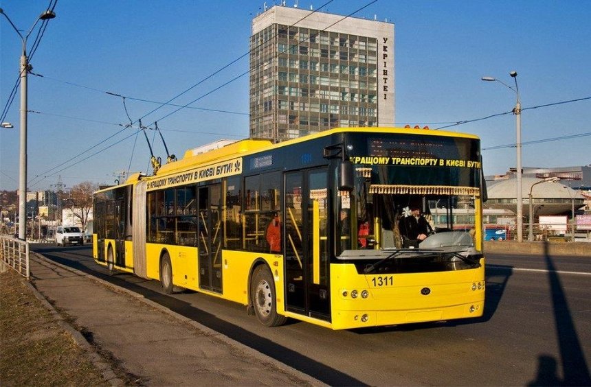 Украинцы предлагают запустить троллейбус из Киева в Запорожье
