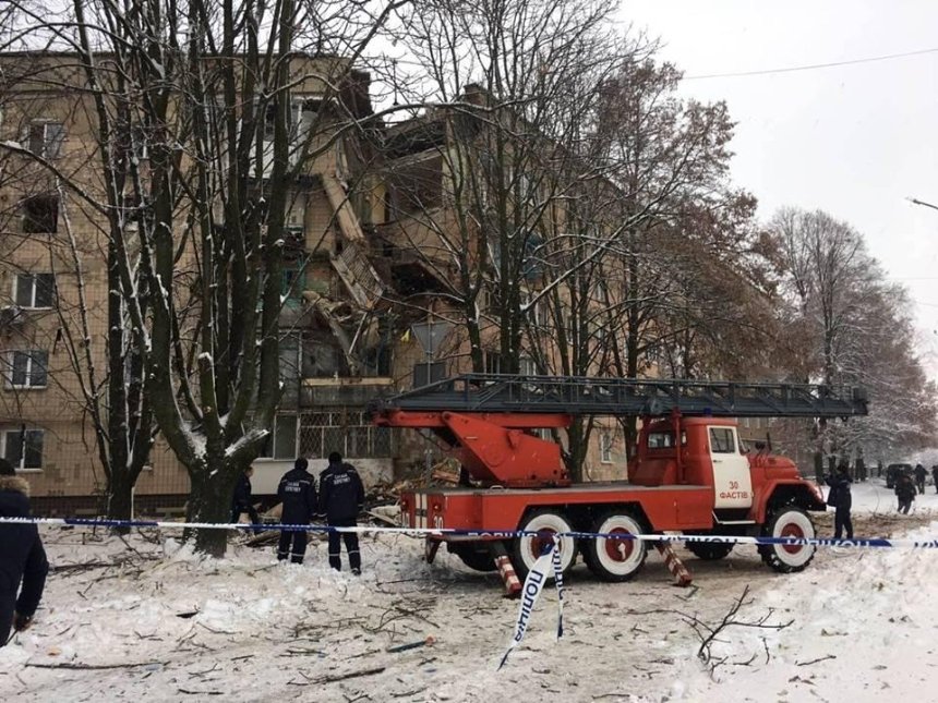 Взрыв в жилом доме под Киевом: разрушены три этажа (фото) (обновление)
