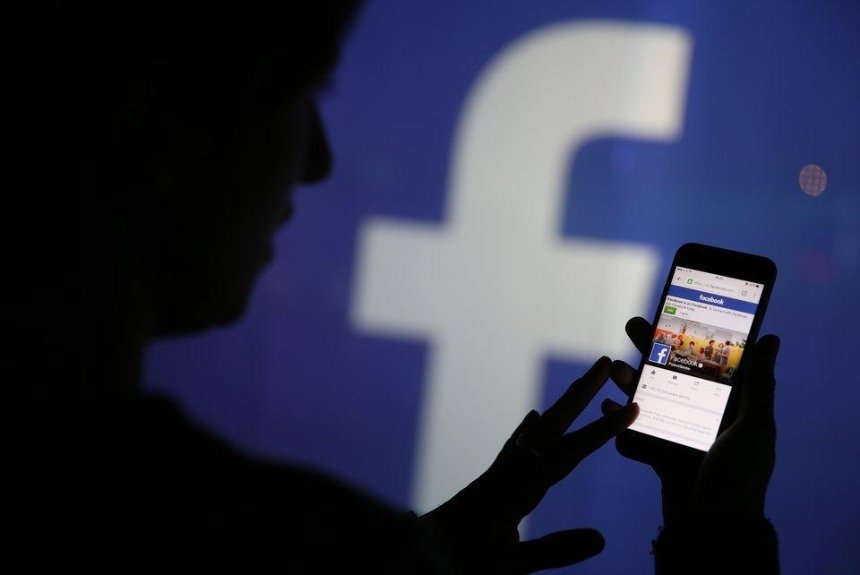 Никакого секса: Facebook ввел цензуру на «взрослый» контент