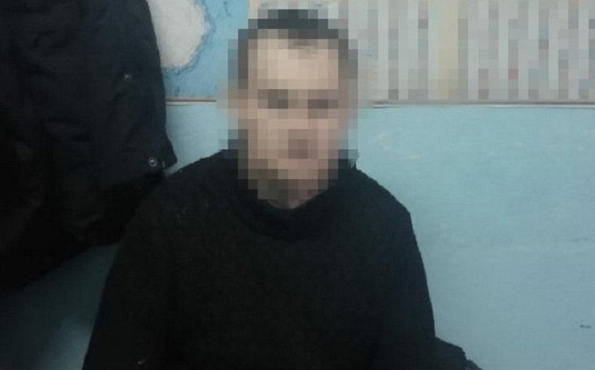 СБУ задержала трех киевлян, которые 15 раз «минировали» столичный ТРЦ (фото)