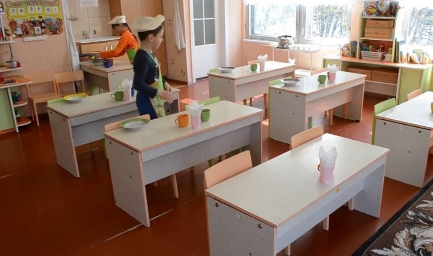 В двух детских садах Киева отравились дети 