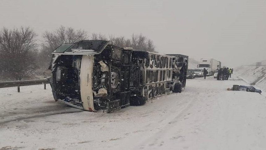 В России перевернулся автобус с украинцами (фото)