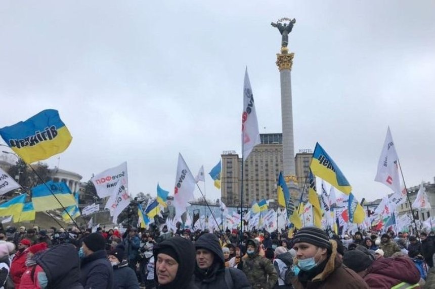 Марш ФОПов: в центре Киева образовались пробки (карта) (обновлено)