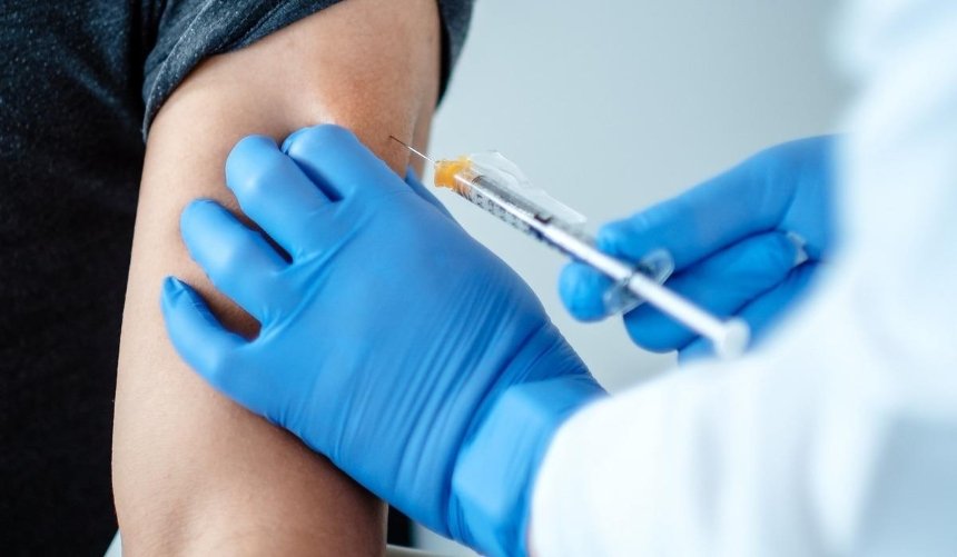 Минздрав утвердил план вакцинации от COVID-19 в Украине: этапы