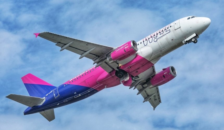Wizz Air отменил 20 рейсов из Украины в зимней программе