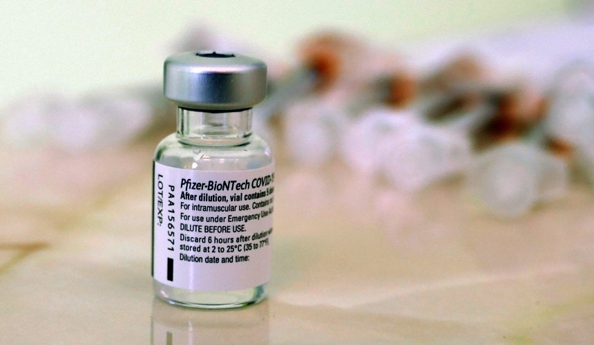 Эффективна ли вакцина Pfizer против штамма «Омикрон»