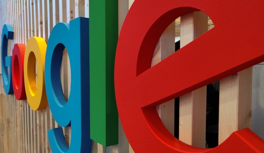 Google обещает уволить всех невакцинированных работников