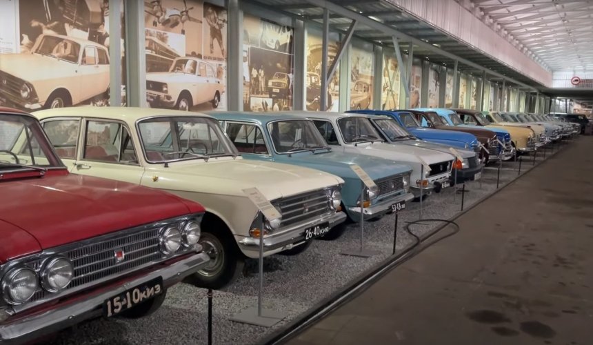 В Киеве откроют музей ретро автомобилей «Колеса истории»