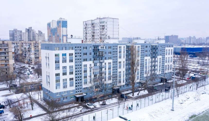 У Києві відновили два будинки