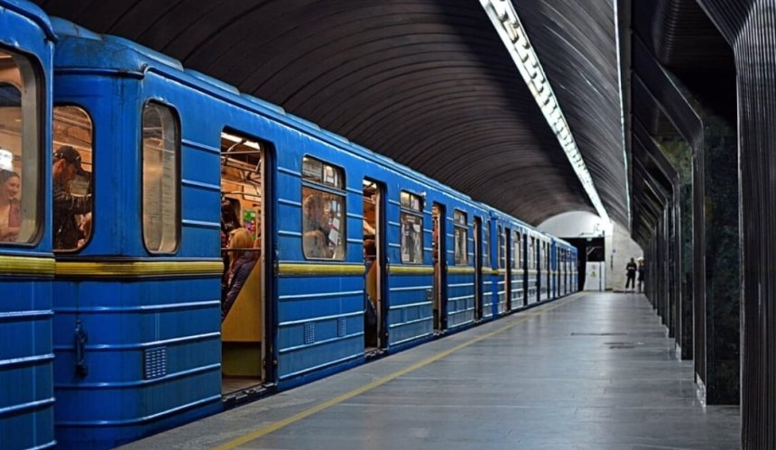 Як у Києві працюватиме метро в новорічну ніч