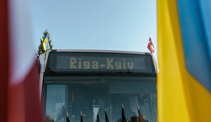 Рига надасть Києву 10 автобусів у подарунок