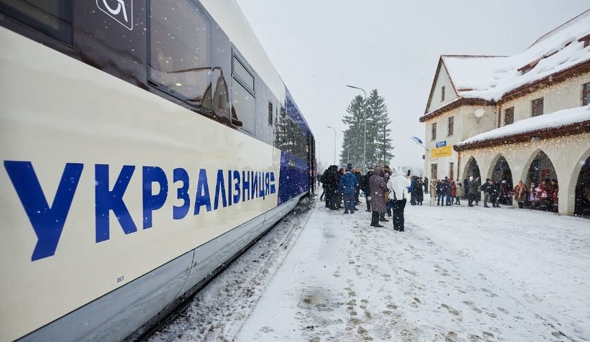 До різдвяних свят з Києва запустять додаткові потяги: список