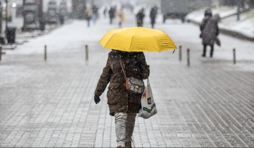 Хмарно та мокро: якою буде погода у Києві наступного тижня