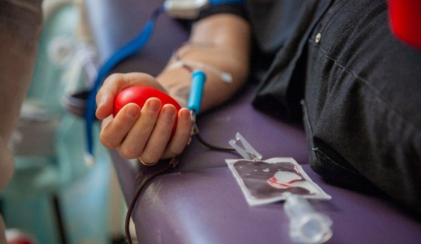 В Україні запрацює інформаційна система донорства крові “єКров”: подробиці