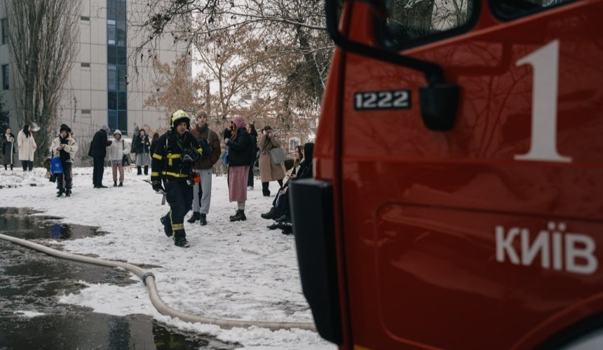 У Києві сталася пожежа в гуртожитку університету