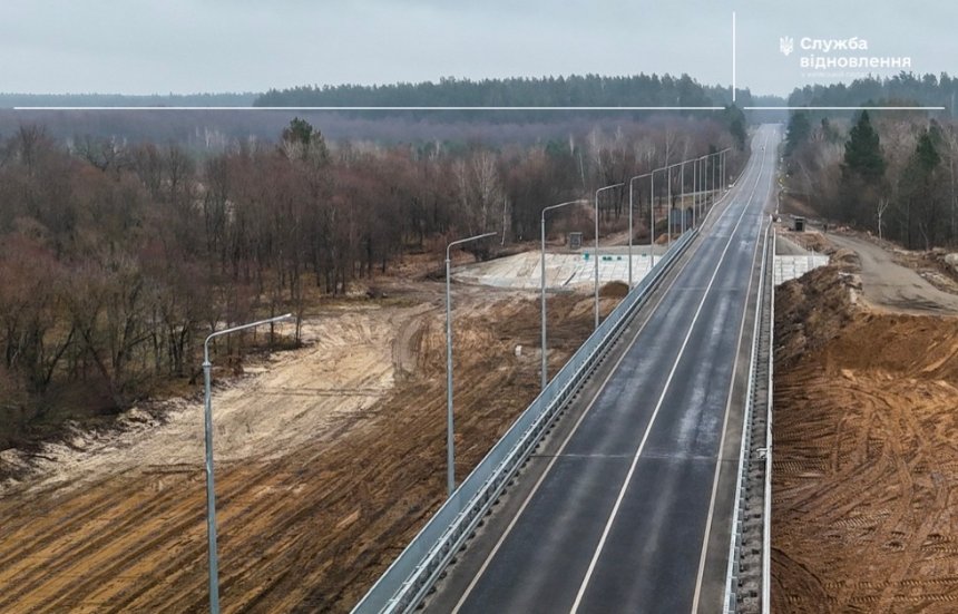 На Київщині завершують відбудову двох найдовших мостів області: фото