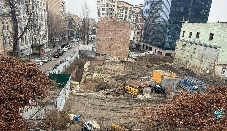 На Подолі знищили історичну Поліцейську дільницю: фото