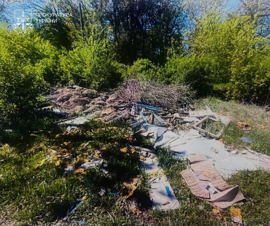 На Оболоні ліквідували несанкціоноване сміттєзвалище площею 2,5 гектара