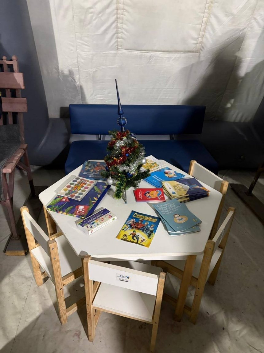 У Фастові відкрили мобільний вокзал біля зруйнованого