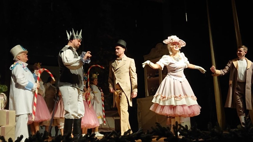 На Київщині стартували новорічні заходи На Київщині стартували новорічні заходи