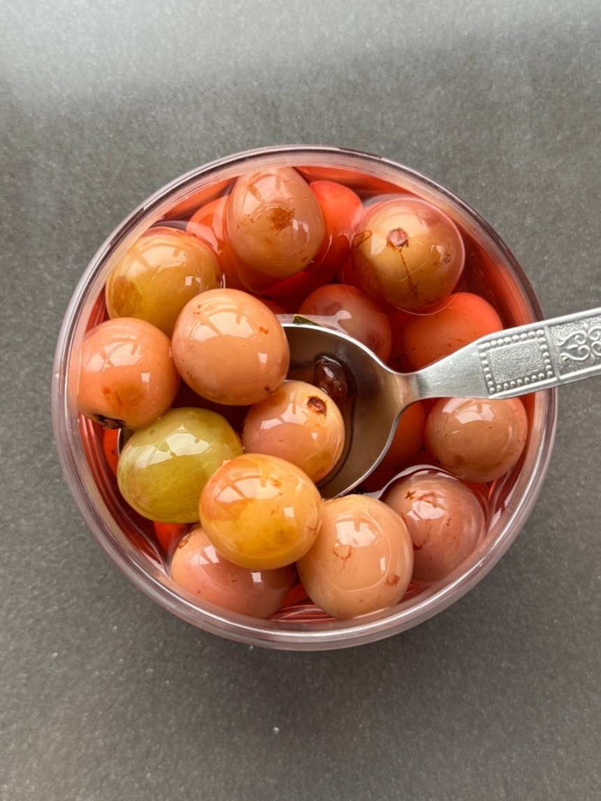 Маринований виноград