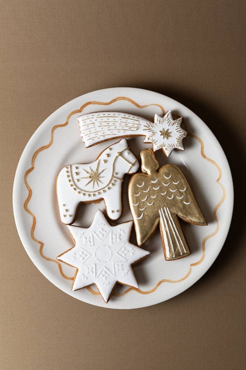 Новорічні кошики 2025-2026: де замовити готові страви до святкового столу