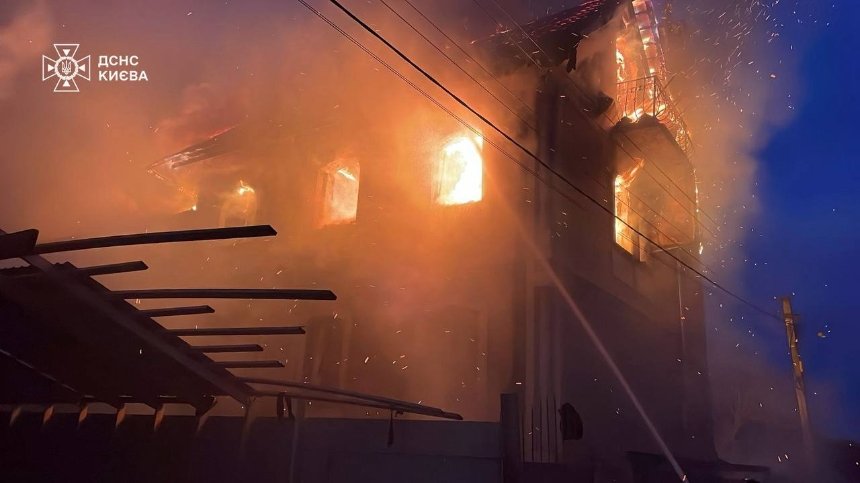 Ракетно-дроновий обстріл Києва 27 грудня 2025 року: що відомо про наслідки