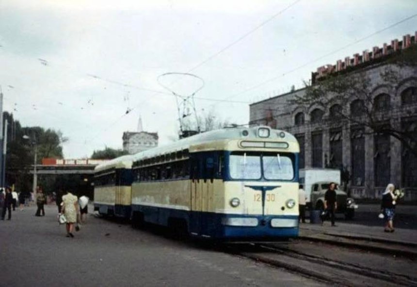 Цех №5 Першого київського машинобудівного заводу
