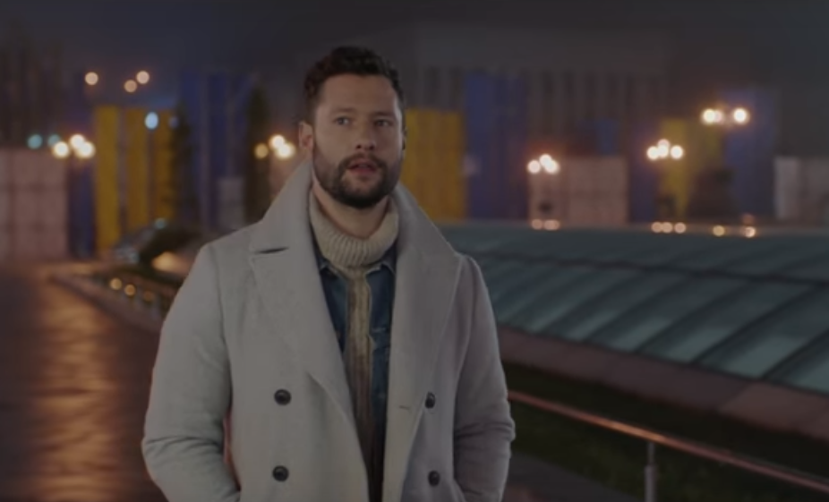 Известный британский певец снял трогательный клип в Киеве (видео)
