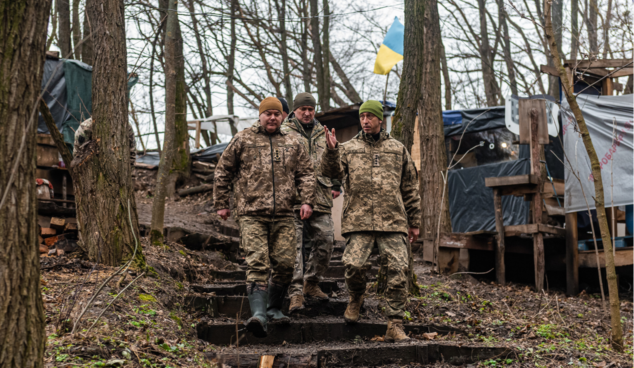 Наєв перевірив опорний пункт, який виконує бойові завдання на Київщині: фото