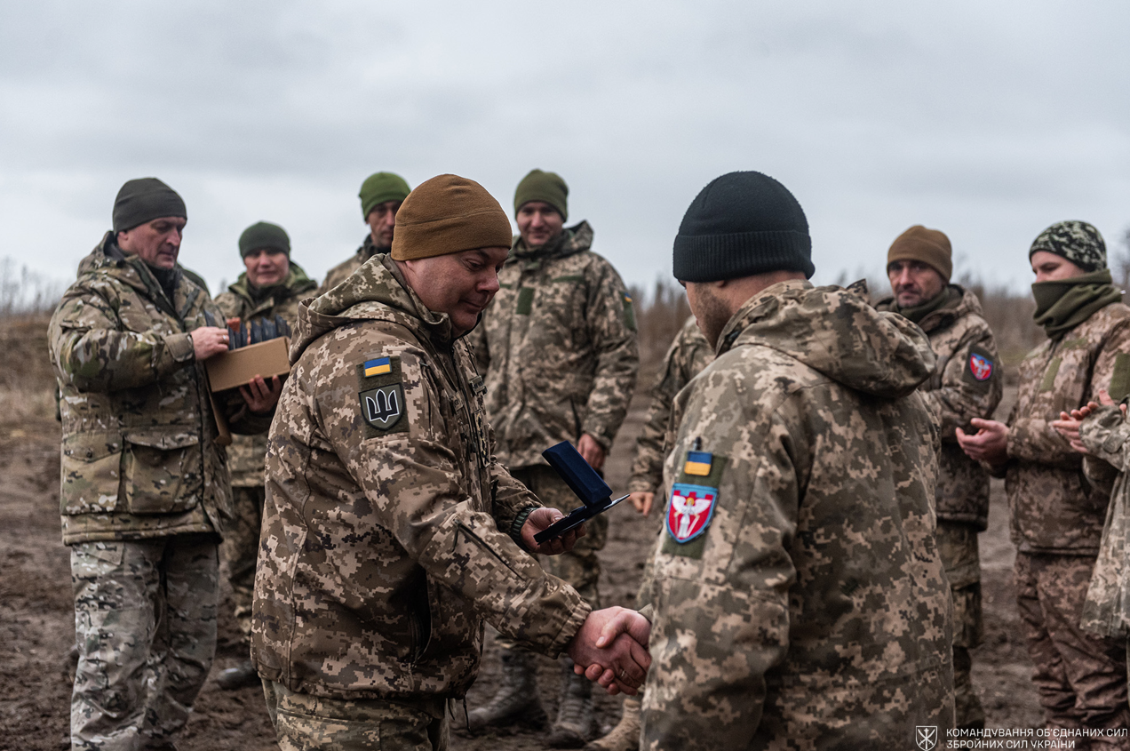 Наєв перевірив опорний пункт, який виконує бойові завдання на Київщині: фото