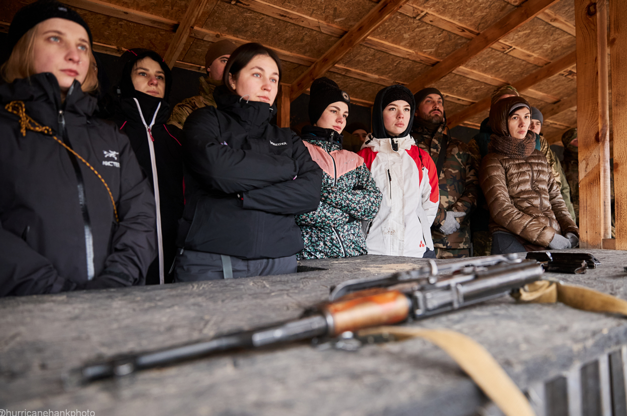 На Київщині відбувся перший одноденний курс з підготовки до нацспротиву: що там було