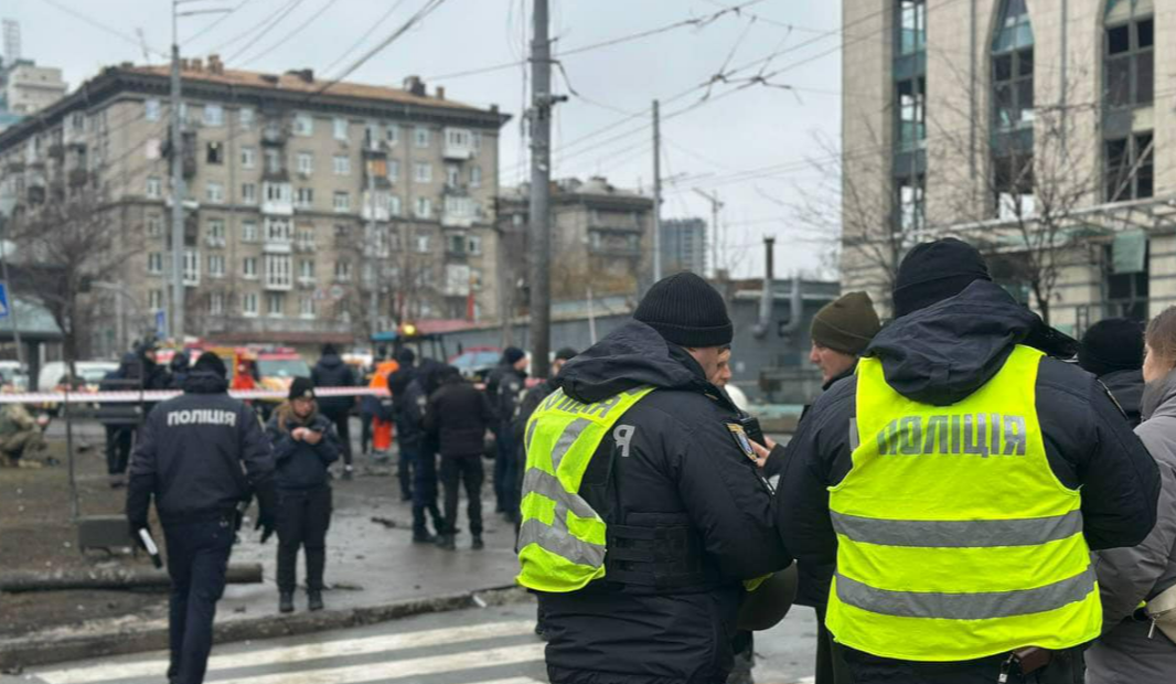 У Шевченківському районі розгорнули пункт допомоги постраждалим: адреса